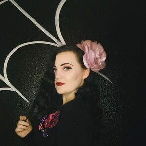 Meet your Posher, Collette